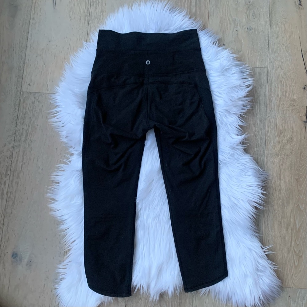 Lululemon Beyond Boundaries Crop